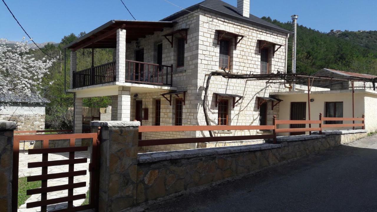 To Archontiko Tis Nikis Guest House Ioannina Exterior photo