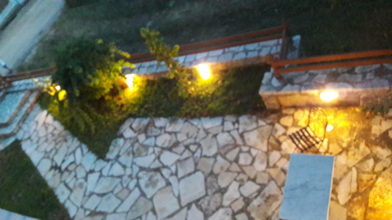 To Archontiko Tis Nikis Guest House Ioannina Exterior photo